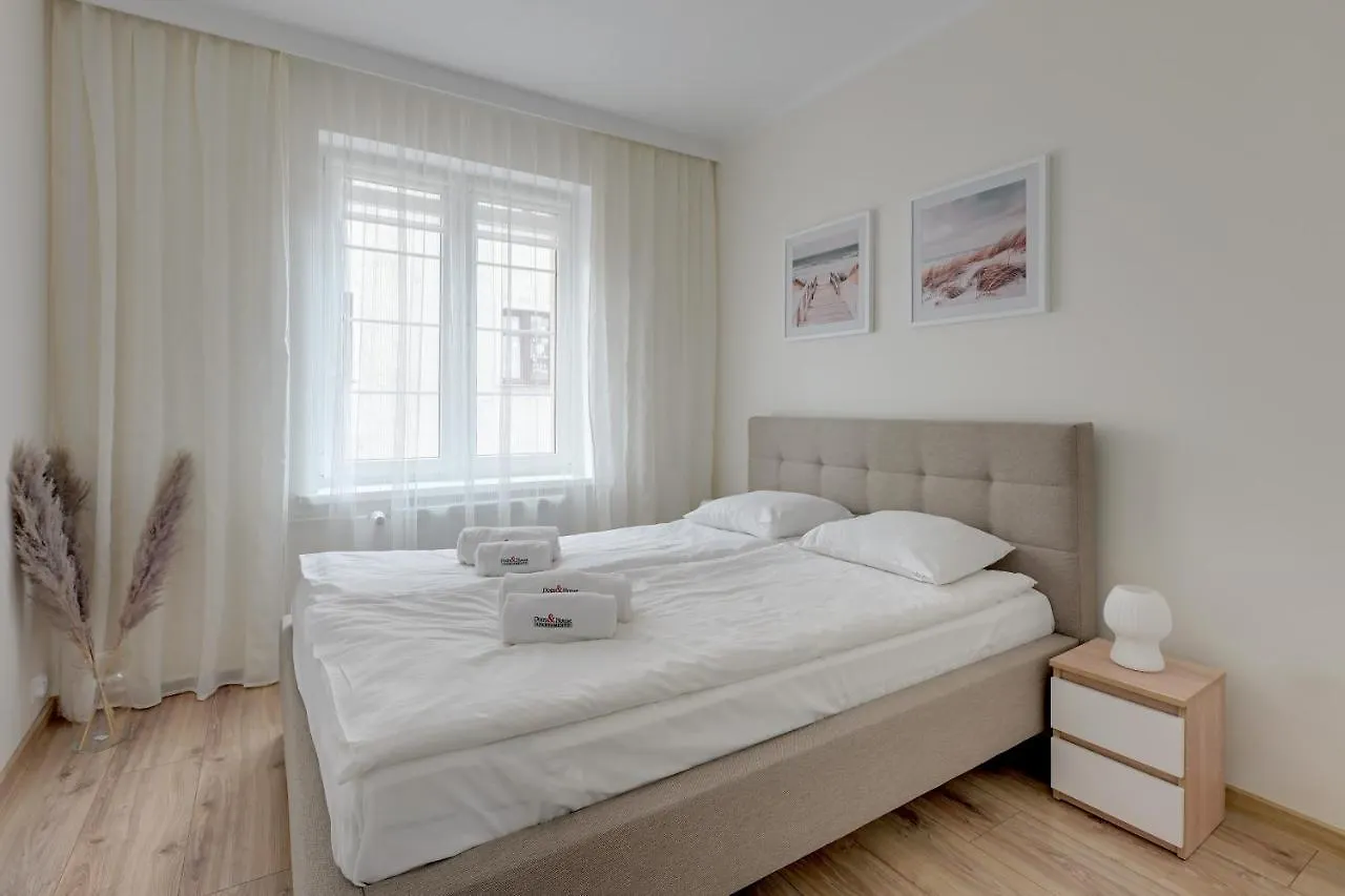 Dom & House - Apartments Old Town Straganiarska 格但斯克 波兰